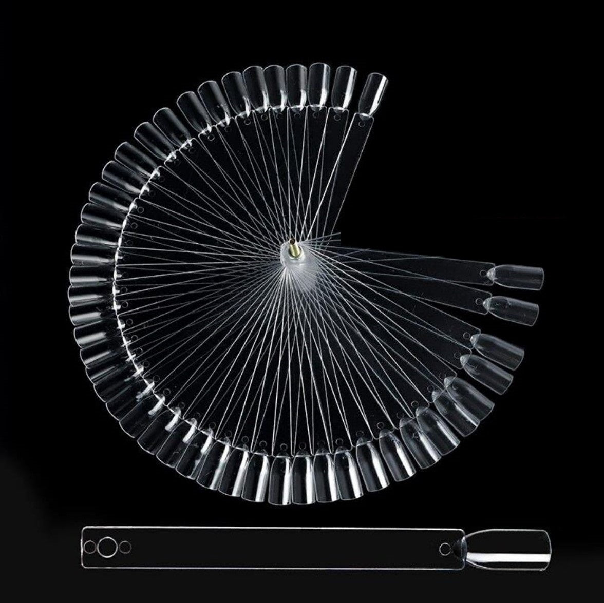 Présentoir à ongles - 50 pièces